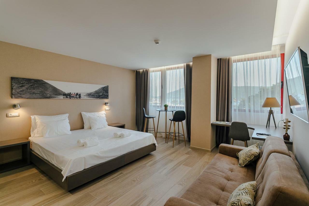 Centar Novi Hotel Herceg Novi Kültér fotó
